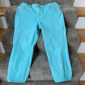 listing-status-banner